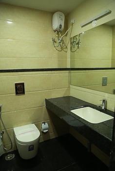 Hotel Svm Grand Medipally ハイデラバード エクステリア 写真